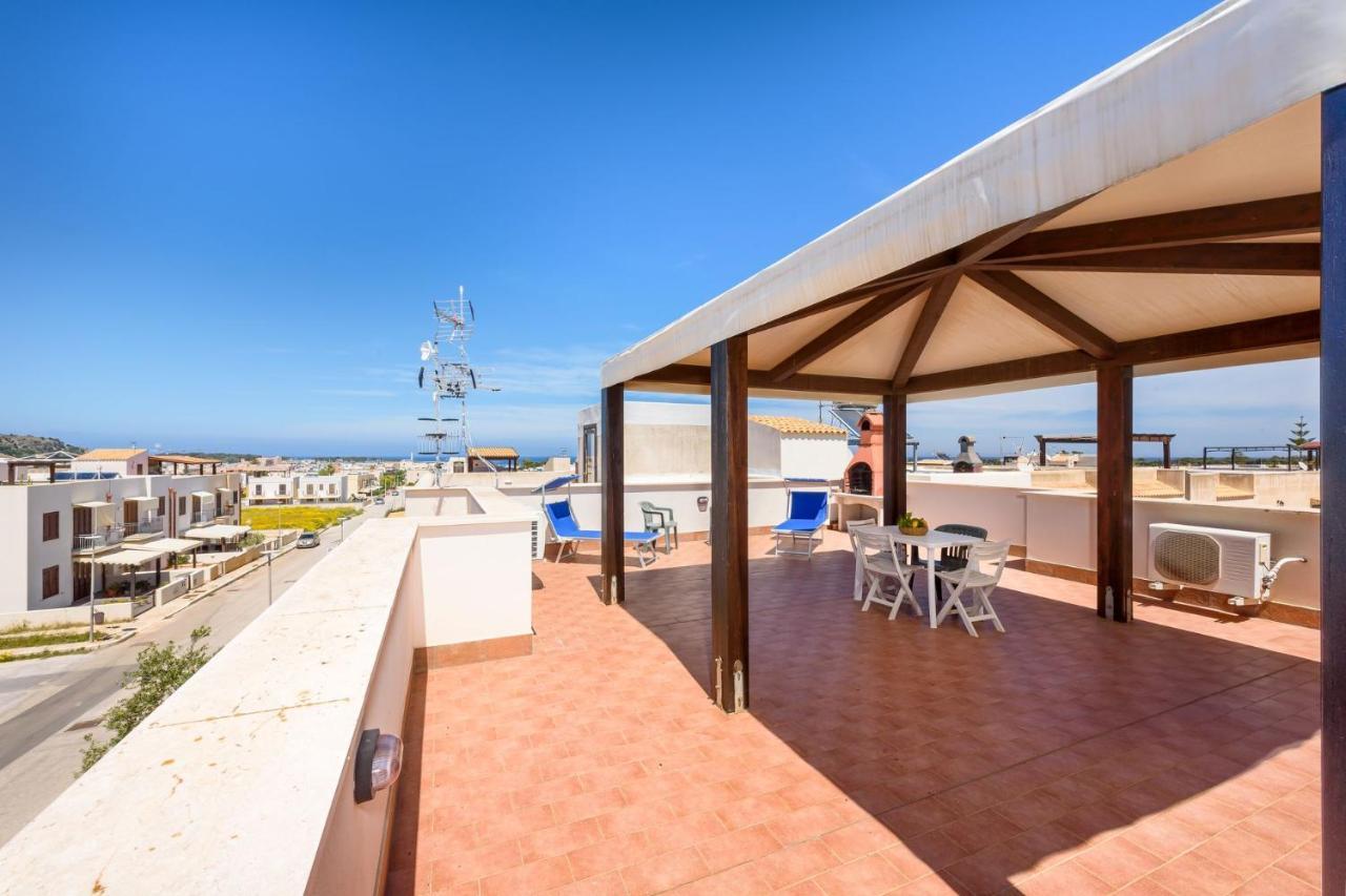 I Tre Golfi - Appartamenti Con Terrazzo Fino A 800 Mt Dal Mare San Vito Lo Capo Luaran gambar