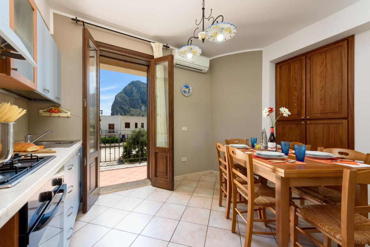 I Tre Golfi - Appartamenti Con Terrazzo Fino A 800 Mt Dal Mare San Vito Lo Capo Luaran gambar